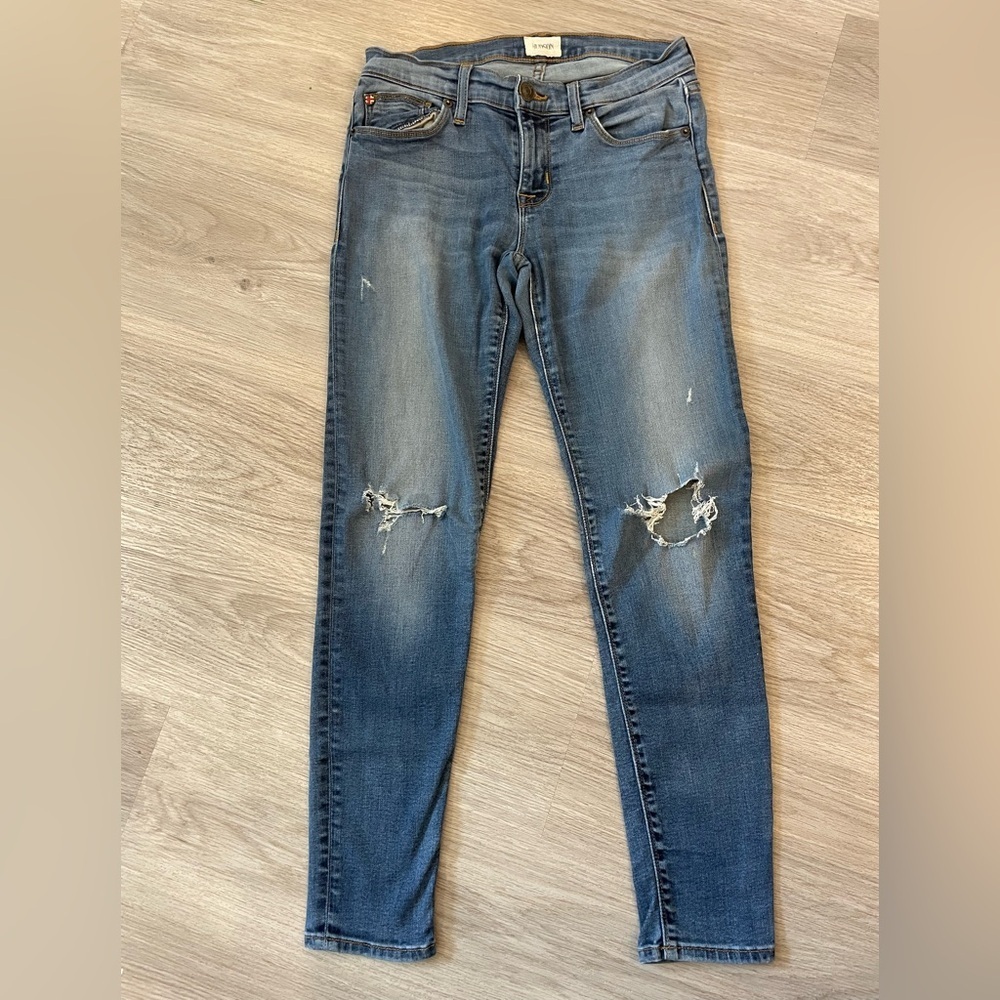 HUDSON Distressed Blue Ripped Skinny Jeans. Size 26W/28L